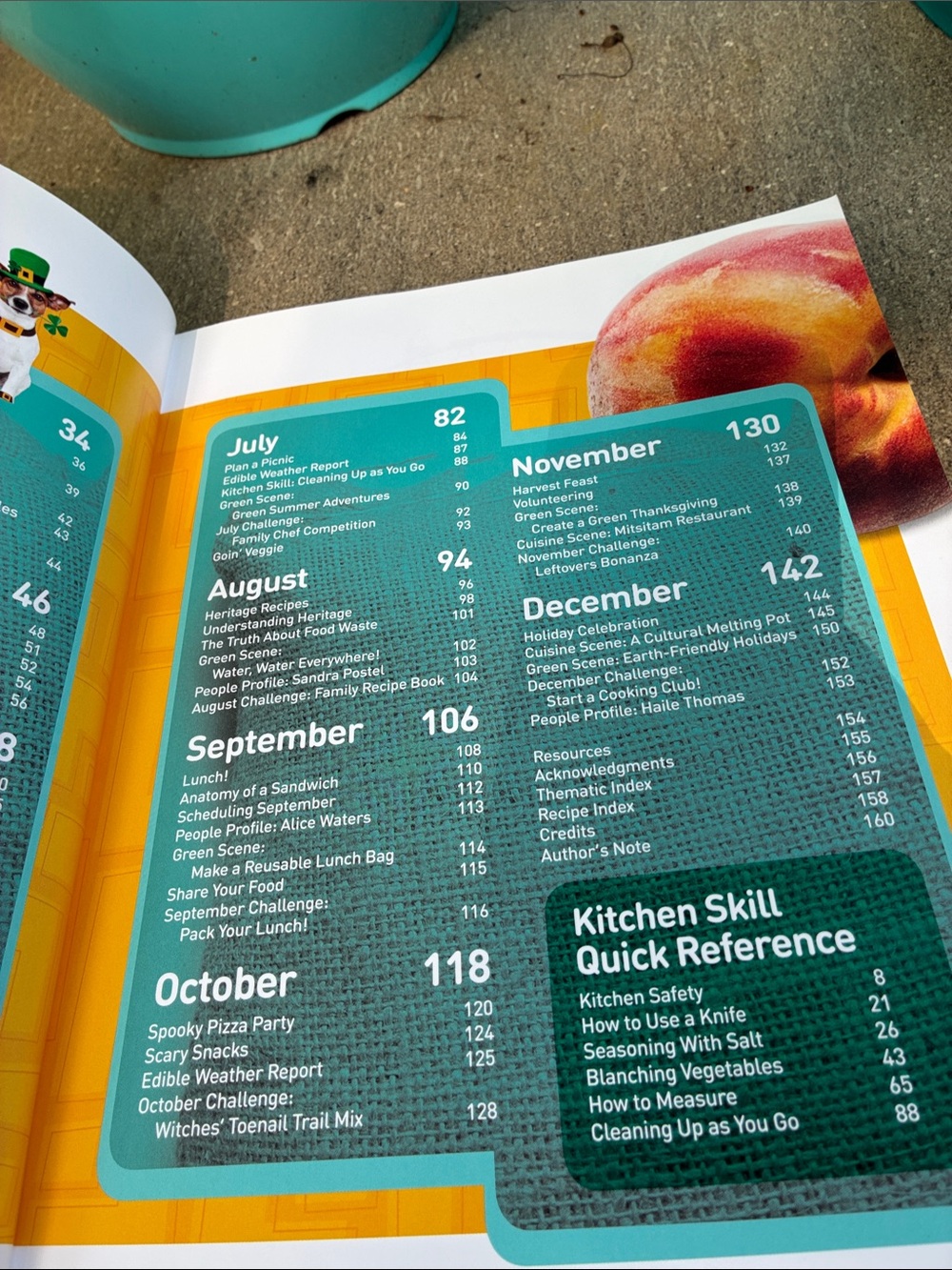 National Geographic Kids Cookbook A Year-Round FUN Food Adventure - Picture 4 of 12